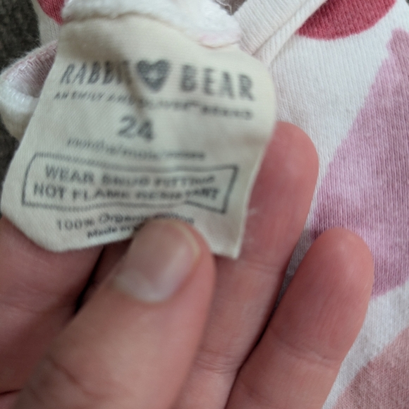 Rabbit + Bear 2-piece Valentine's Day Set Size 24 Months - Picture 2 of 2
